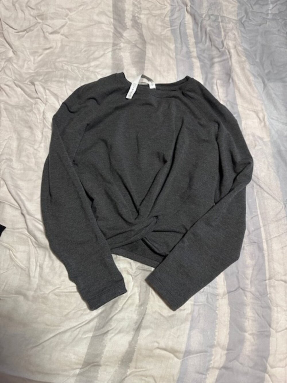 Lululemon Size 2 Tuck and gather pullover